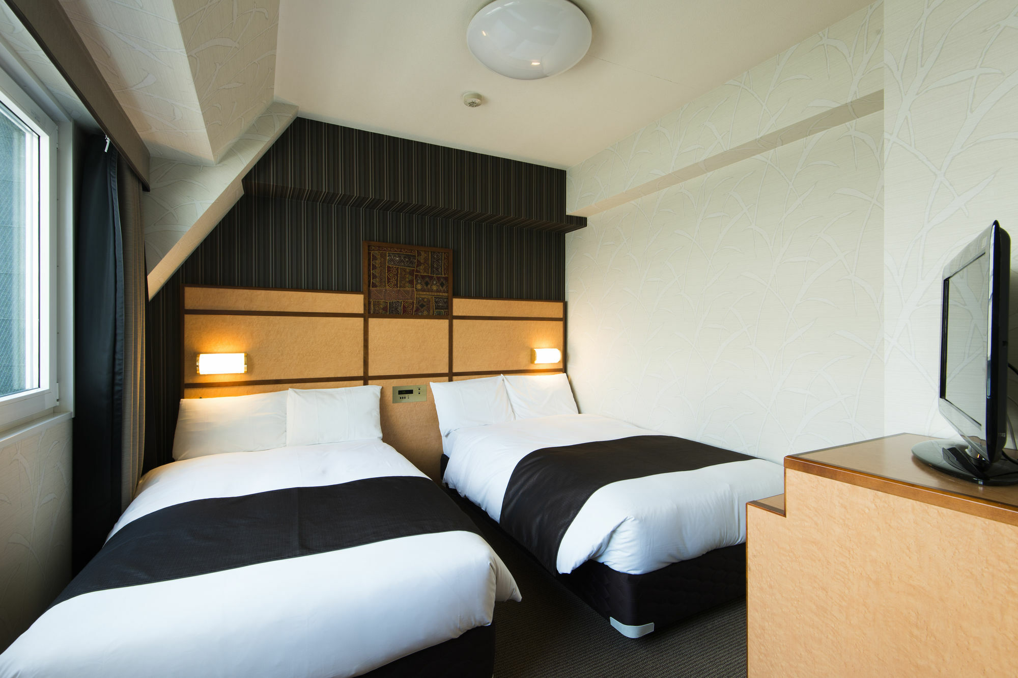 Hotel Villa Fontaine Tokyo-Hamamatsucho Екстериор снимка